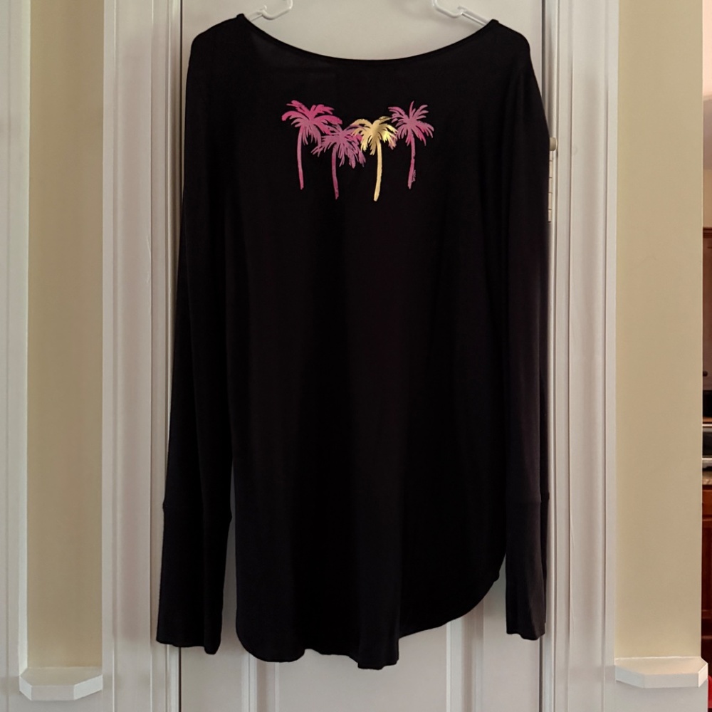 Lilly Pulitzer Kerah Long Sleeve Luxletic Lounge T Onyx Size M